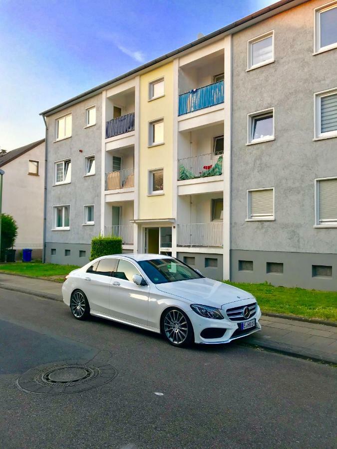 Aparts House - Balkon-Wifi-Kitchen Essen Luaran gambar